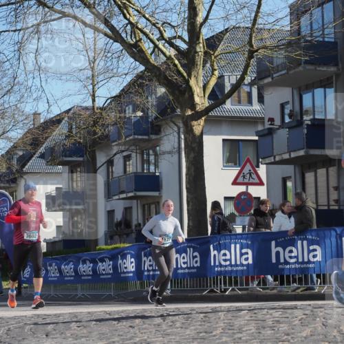 06.04.2025 - 44. Internationalen Wilhelmsburger Insellauf Luisa Fischer http://msf.ph/oto/7564395 06.04.2025 10:36:00 Ziel 3944, 3602, 120 meine-sportfotos.de