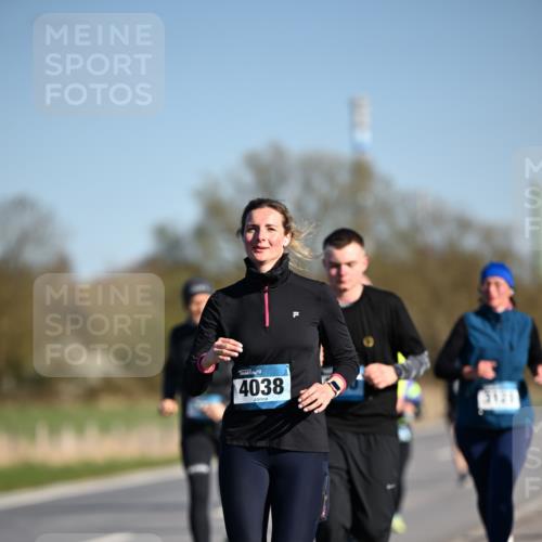 06.04.2025 - 44. Internationalen Wilhelmsburger Insellauf Dr. Thomas Lammeyer http://msf.ph/oto/7564437 06.04.2025 09:39:20 Laufen 4038 meine-sportfotos.de