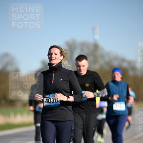 06.04.2025 - 44. Internationalen Wilhelmsburger Insellauf Dr. Thomas Lammeyer http://msf.ph/oto/7564457 06.04.2025 09:39:21 Laufen 4038 meine-sportfotos.de