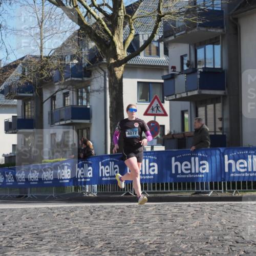 06.04.2025 - 44. Internationalen Wilhelmsburger Insellauf Luisa Fischer http://msf.ph/oto/7564585 06.04.2025 10:36:24 Ziel 4077 meine-sportfotos.de