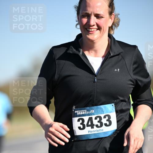 06.04.2025 - 44. Internationalen Wilhelmsburger Insellauf Dr. Thomas Lammeyer http://msf.ph/oto/7564602 06.04.2025 09:39:33 Laufen 44, 3433 meine-sportfotos.de