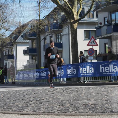 06.04.2025 - 44. Internationalen Wilhelmsburger Insellauf Luisa Fischer http://msf.ph/oto/7564632 06.04.2025 10:36:36 Ziel 5098 meine-sportfotos.de