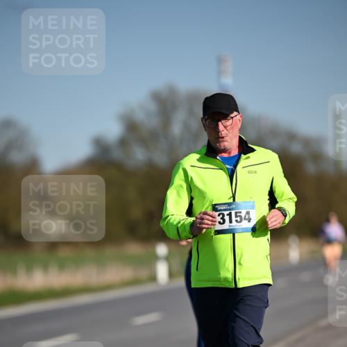 06.04.2025 - 44. Internationalen Wilhelmsburger Insellauf Dr. Thomas Lammeyer http://msf.ph/oto/7564657 06.04.2025 09:39:36 Laufen 3154 meine-sportfotos.de