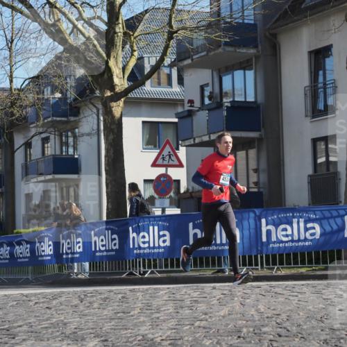 06.04.2025 - 44. Internationalen Wilhelmsburger Insellauf Luisa Fischer http://msf.ph/oto/7564670 06.04.2025 10:36:41 Ziel 2, 4534 meine-sportfotos.de