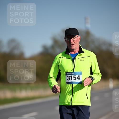 06.04.2025 - 44. Internationalen Wilhelmsburger Insellauf Dr. Thomas Lammeyer http://msf.ph/oto/7564676 06.04.2025 09:39:37 Laufen 3154 meine-sportfotos.de