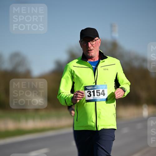06.04.2025 - 44. Internationalen Wilhelmsburger Insellauf Dr. Thomas Lammeyer http://msf.ph/oto/7564681 06.04.2025 09:39:37 Laufen 3154 meine-sportfotos.de