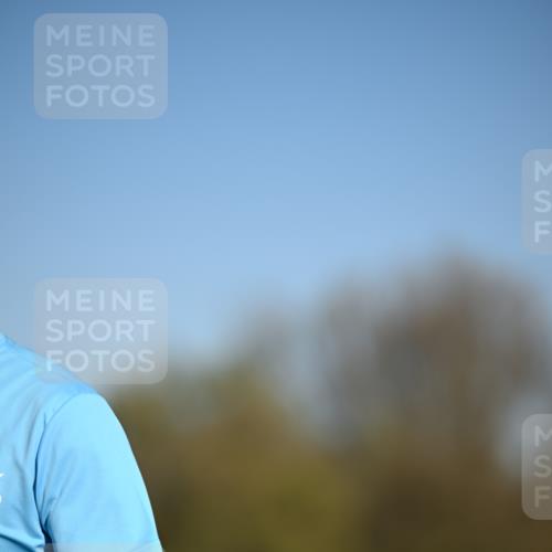 06.04.2025 - 44. Internationalen Wilhelmsburger Insellauf Dr. Thomas Lammeyer http://msf.ph/oto/7564696 06.04.2025 09:39:39 Laufen  meine-sportfotos.de