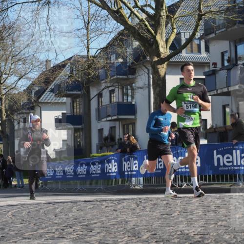06.04.2025 - 44. Internationalen Wilhelmsburger Insellauf Luisa Fischer http://msf.ph/oto/7564729 06.04.2025 10:36:50 Ziel 5198, 94 meine-sportfotos.de