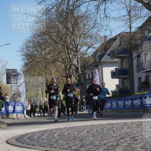06.04.2025 - 44. Internationalen Wilhelmsburger Insellauf Luisa Fischer http://msf.ph/oto/7564745 06.04.2025 10:36:55 Ziel 3543, 5084, 5067, 3819 meine-sportfotos.de