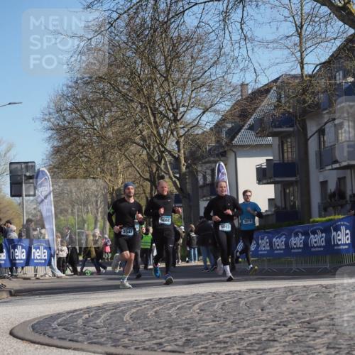 06.04.2025 - 44. Internationalen Wilhelmsburger Insellauf Luisa Fischer http://msf.ph/oto/7564747 06.04.2025 10:36:55 Ziel 3543, 5084, 3819, 5067 meine-sportfotos.de