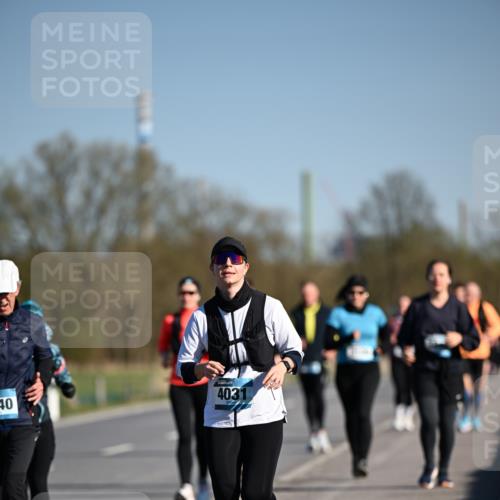 06.04.2025 - 44. Internationalen Wilhelmsburger Insellauf Dr. Thomas Lammeyer http://msf.ph/oto/7564862 06.04.2025 09:39:55 Laufen 40, 4031 meine-sportfotos.de