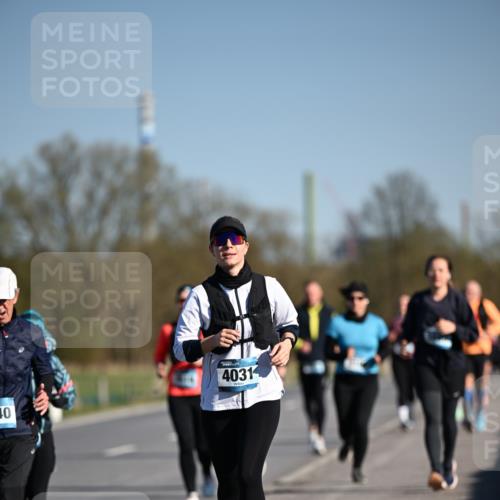 06.04.2025 - 44. Internationalen Wilhelmsburger Insellauf Dr. Thomas Lammeyer http://msf.ph/oto/7564865 06.04.2025 09:39:55 Laufen 40, 40314 meine-sportfotos.de