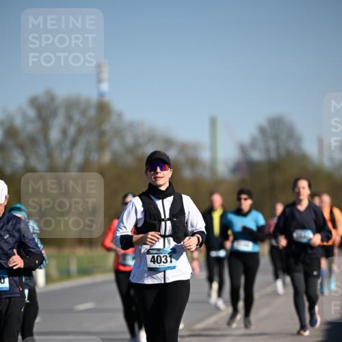 06.04.2025 - 44. Internationalen Wilhelmsburger Insellauf Dr. Thomas Lammeyer http://msf.ph/oto/7564869 06.04.2025 09:39:55 Laufen 0, 4031 meine-sportfotos.de