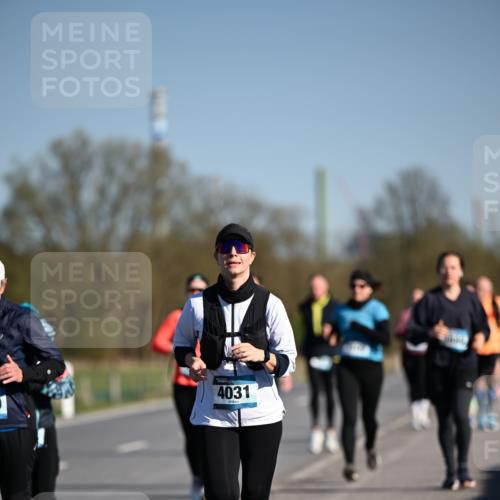 06.04.2025 - 44. Internationalen Wilhelmsburger Insellauf Dr. Thomas Lammeyer http://msf.ph/oto/7564872 06.04.2025 09:39:56 Laufen 4031 meine-sportfotos.de