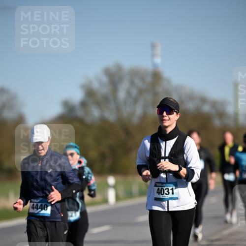 06.04.2025 - 44. Internationalen Wilhelmsburger Insellauf Dr. Thomas Lammeyer http://msf.ph/oto/7564892 06.04.2025 09:39:56 Laufen 4440, 4031 meine-sportfotos.de