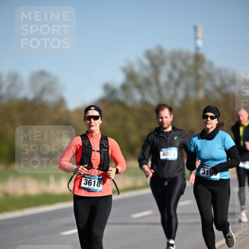 06.04.2025 - 44. Internationalen Wilhelmsburger Insellauf Dr. Thomas Lammeyer http://msf.ph/oto/7564935 06.04.2025 09:40:00 Laufen 3618, 4028, 3105 meine-sportfotos.de