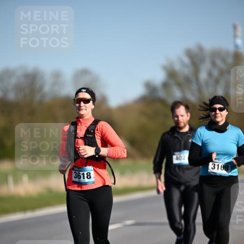 06.04.2025 - 44. Internationalen Wilhelmsburger Insellauf Dr. Thomas Lammeyer http://msf.ph/oto/7564953 06.04.2025 09:40:01 Laufen 3618, 3109 meine-sportfotos.de