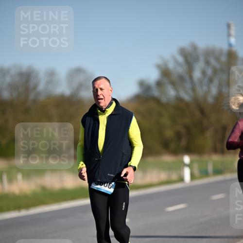 06.04.2025 - 44. Internationalen Wilhelmsburger Insellauf Dr. Thomas Lammeyer http://msf.ph/oto/7565016 06.04.2025 09:40:07 Laufen 3606 meine-sportfotos.de