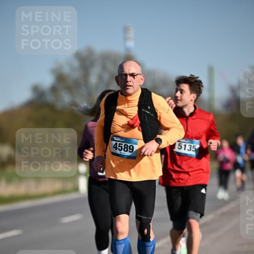 06.04.2025 - 44. Internationalen Wilhelmsburger Insellauf Dr. Thomas Lammeyer http://msf.ph/oto/7565031 06.04.2025 09:40:09 Laufen 4589, 5135 meine-sportfotos.de