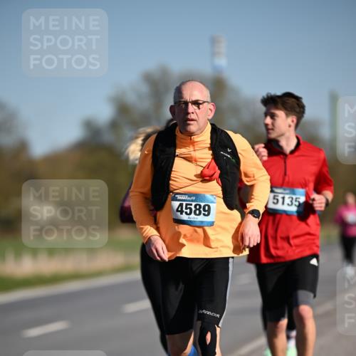 06.04.2025 - 44. Internationalen Wilhelmsburger Insellauf Dr. Thomas Lammeyer http://msf.ph/oto/7565043 06.04.2025 09:40:09 Laufen 4589, 5135 meine-sportfotos.de