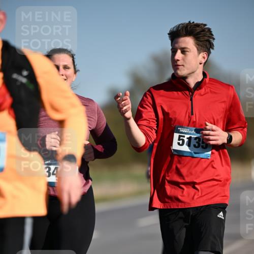 06.04.2025 - 44. Internationalen Wilhelmsburger Insellauf Dr. Thomas Lammeyer http://msf.ph/oto/7565074 06.04.2025 09:40:11 Laufen 34, 5135 meine-sportfotos.de