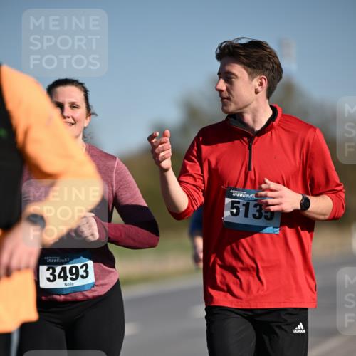 06.04.2025 - 44. Internationalen Wilhelmsburger Insellauf Dr. Thomas Lammeyer http://msf.ph/oto/7565077 06.04.2025 09:40:12 Laufen 3493, 44, 5135 meine-sportfotos.de