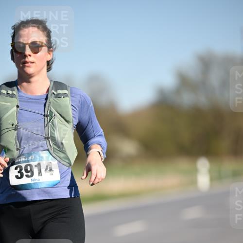 06.04.2025 - 44. Internationalen Wilhelmsburger Insellauf Dr. Thomas Lammeyer http://msf.ph/oto/7565103 06.04.2025 09:40:14 Laufen 3914 meine-sportfotos.de