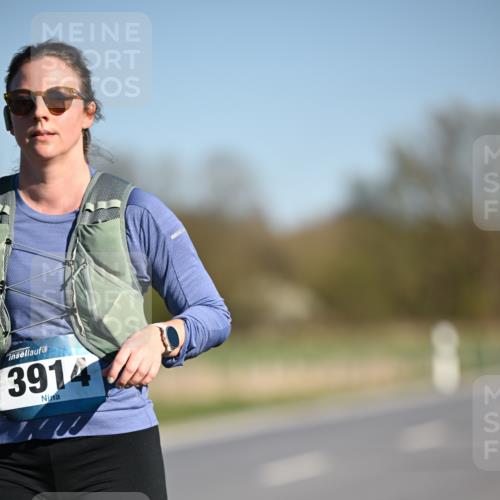 06.04.2025 - 44. Internationalen Wilhelmsburger Insellauf Dr. Thomas Lammeyer http://msf.ph/oto/7565107 06.04.2025 09:40:14 Laufen 3914 meine-sportfotos.de