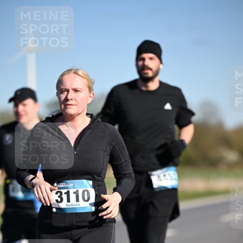 06.04.2025 - 44. Internationalen Wilhelmsburger Insellauf Dr. Thomas Lammeyer http://msf.ph/oto/7565267 06.04.2025 09:40:29 Laufen 3110 meine-sportfotos.de
