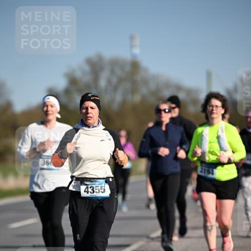 06.04.2025 - 44. Internationalen Wilhelmsburger Insellauf Dr. Thomas Lammeyer http://msf.ph/oto/7565316 06.04.2025 09:40:37 Laufen 36, 4355, 3194 meine-sportfotos.de