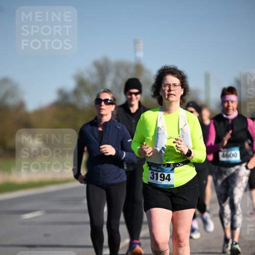 06.04.2025 - 44. Internationalen Wilhelmsburger Insellauf Dr. Thomas Lammeyer http://msf.ph/oto/7565339 06.04.2025 09:40:39 Laufen 3194, 4600 meine-sportfotos.de