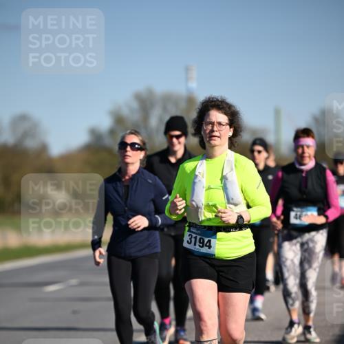 06.04.2025 - 44. Internationalen Wilhelmsburger Insellauf Dr. Thomas Lammeyer http://msf.ph/oto/7565345 06.04.2025 09:40:40 Laufen 3194 meine-sportfotos.de