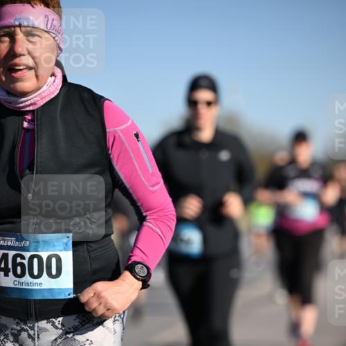06.04.2025 - 44. Internationalen Wilhelmsburger Insellauf Dr. Thomas Lammeyer http://msf.ph/oto/7565416 06.04.2025 09:40:45 Laufen 4600 meine-sportfotos.de