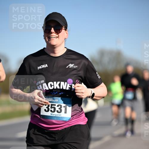 06.04.2025 - 44. Internationalen Wilhelmsburger Insellauf Dr. Thomas Lammeyer http://msf.ph/oto/7565470 06.04.2025 09:40:48 Laufen 2024, 3531 meine-sportfotos.de