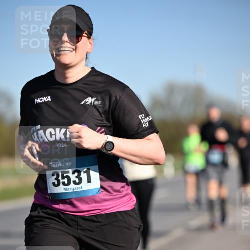 06.04.2025 - 44. Internationalen Wilhelmsburger Insellauf Dr. Thomas Lammeyer http://msf.ph/oto/7565473 06.04.2025 09:40:48 Laufen 2024, 3531 meine-sportfotos.de