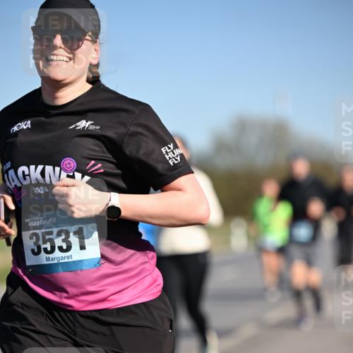 06.04.2025 - 44. Internationalen Wilhelmsburger Insellauf Dr. Thomas Lammeyer http://msf.ph/oto/7565477 06.04.2025 09:40:48 Laufen 2324, 3531 meine-sportfotos.de