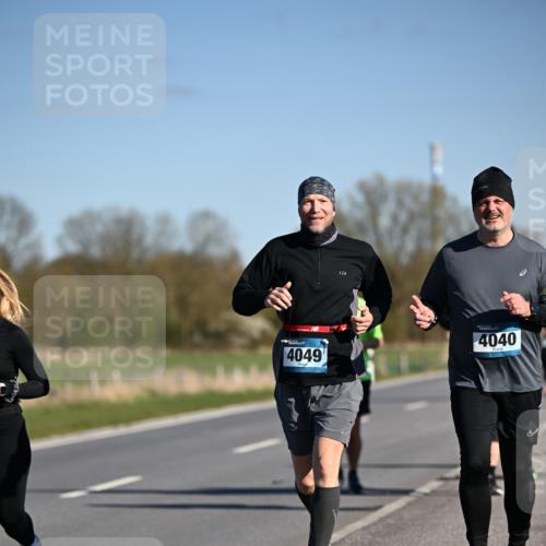 06.04.2025 - 44. Internationalen Wilhelmsburger Insellauf Dr. Thomas Lammeyer http://msf.ph/oto/7565516 06.04.2025 09:40:51 Laufen 4049, 4040 meine-sportfotos.de