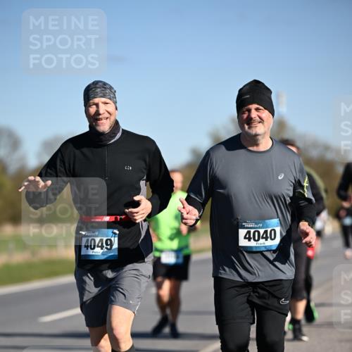 06.04.2025 - 44. Internationalen Wilhelmsburger Insellauf Dr. Thomas Lammeyer http://msf.ph/oto/7565544 06.04.2025 09:40:52 Laufen 630, 4049, 4040 meine-sportfotos.de