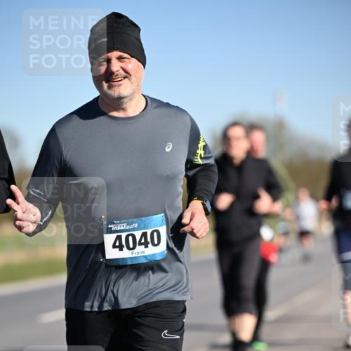 06.04.2025 - 44. Internationalen Wilhelmsburger Insellauf Dr. Thomas Lammeyer http://msf.ph/oto/7565567 06.04.2025 09:40:54 Laufen 4040 meine-sportfotos.de