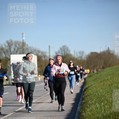 06.04.2025 - 44. Internationalen Wilhelmsburger Insellauf Dr. Thomas Lammeyer http://msf.ph/oto/7565705 06.04.2025 09:41:11 Laufen 02, 3272 meine-sportfotos.de