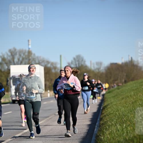 06.04.2025 - 44. Internationalen Wilhelmsburger Insellauf Dr. Thomas Lammeyer http://msf.ph/oto/7565713 06.04.2025 09:41:11 Laufen 3272, 326 meine-sportfotos.de
