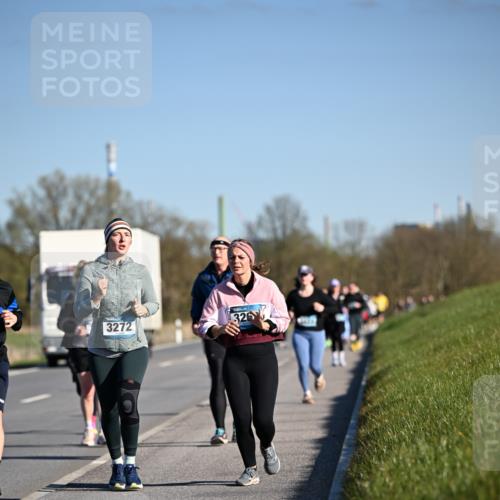 06.04.2025 - 44. Internationalen Wilhelmsburger Insellauf Dr. Thomas Lammeyer http://msf.ph/oto/7565715 06.04.2025 09:41:11 Laufen 3272, 326 meine-sportfotos.de