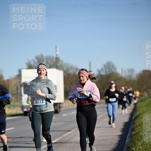06.04.2025 - 44. Internationalen Wilhelmsburger Insellauf Dr. Thomas Lammeyer http://msf.ph/oto/7565727 06.04.2025 09:41:12 Laufen 326, 3272 meine-sportfotos.de