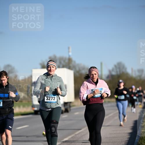 06.04.2025 - 44. Internationalen Wilhelmsburger Insellauf Dr. Thomas Lammeyer http://msf.ph/oto/7565732 06.04.2025 09:41:13 Laufen 3272, 52 meine-sportfotos.de