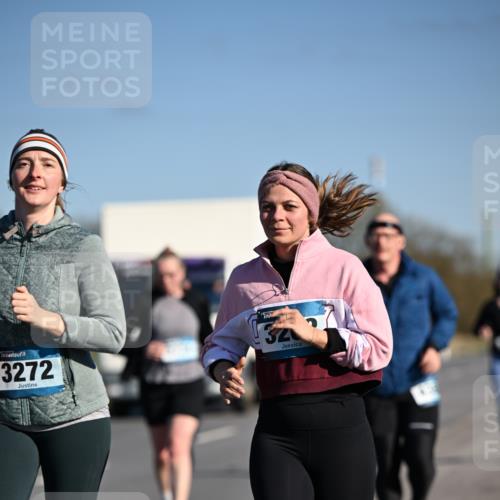 06.04.2025 - 44. Internationalen Wilhelmsburger Insellauf Dr. Thomas Lammeyer http://msf.ph/oto/7565784 06.04.2025 09:41:15 Laufen 3272, 327 meine-sportfotos.de