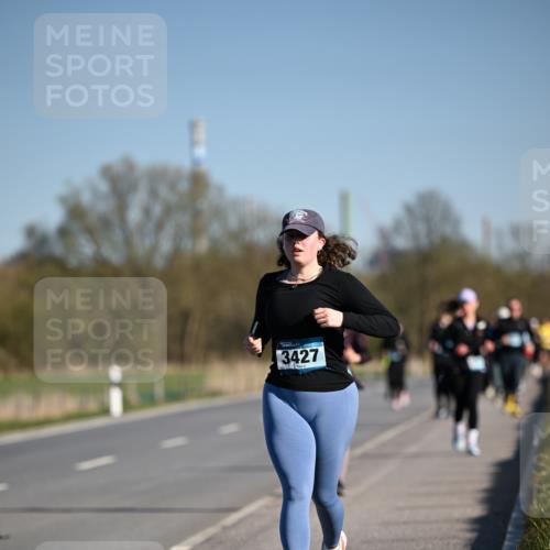 06.04.2025 - 44. Internationalen Wilhelmsburger Insellauf Dr. Thomas Lammeyer http://msf.ph/oto/7565795 06.04.2025 09:41:18 Laufen 3427 meine-sportfotos.de