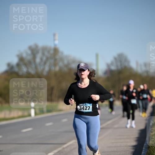 06.04.2025 - 44. Internationalen Wilhelmsburger Insellauf Dr. Thomas Lammeyer http://msf.ph/oto/7565799 06.04.2025 09:41:18 Laufen 3427 meine-sportfotos.de