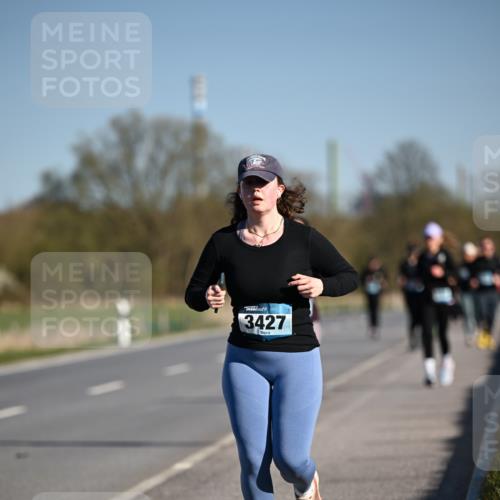 06.04.2025 - 44. Internationalen Wilhelmsburger Insellauf Dr. Thomas Lammeyer http://msf.ph/oto/7565814 06.04.2025 09:41:19 Laufen 3427 meine-sportfotos.de