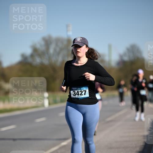06.04.2025 - 44. Internationalen Wilhelmsburger Insellauf Dr. Thomas Lammeyer http://msf.ph/oto/7565823 06.04.2025 09:41:20 Laufen 3427 meine-sportfotos.de