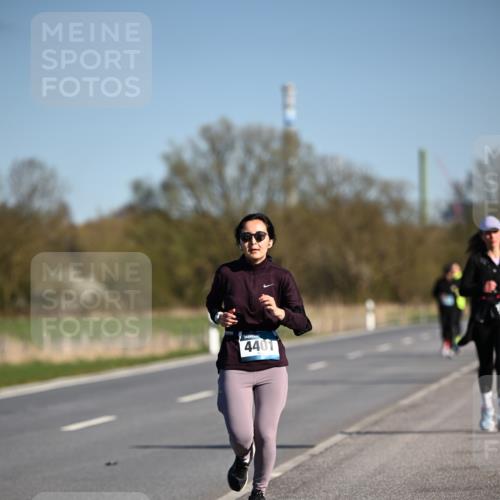 06.04.2025 - 44. Internationalen Wilhelmsburger Insellauf Dr. Thomas Lammeyer http://msf.ph/oto/7565840 06.04.2025 09:41:23 Laufen 4401 meine-sportfotos.de